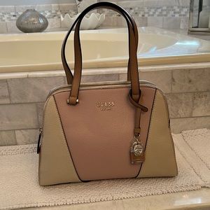 NWT Guess Handbag
